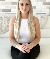 Book an Appointment with Madison Nieuwkoop for Cosmetic Teeth Whitening Technician