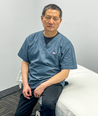 Book an Appointment with Qun (Dennis) Bi for Massage Therapy