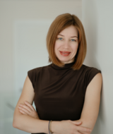 Book an Appointment with Elizaveta Nesgovorova at Martin Drive Office Location