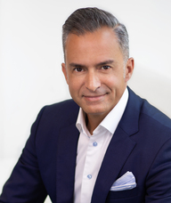 Book an Appointment with Dr. Ali Akhavan for Chiropractic