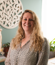 Book an Appointment with Dr. Josephine Edvardsson for Chiropractic