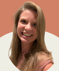 Book an Appointment with Christy Laarakker for Free Discovery Call