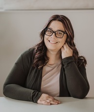 Book an Appointment with Adrianna Dumville for Free Consultation Call