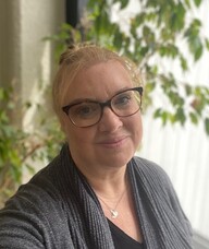 Book an Appointment with Carolyn Holmes for Psychotherapy