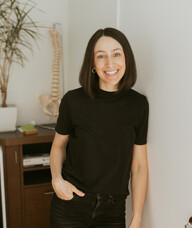 Book an Appointment with Linda Louttit for Massage Therapy