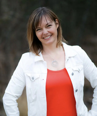 Book an Appointment with Dr. Amy Robinson for Chiropractic