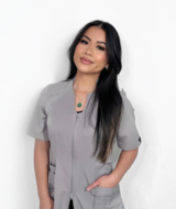 Book an Appointment with Miss Kelly Le at Clinique MIKA St-Laurent