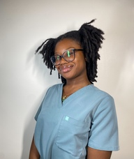 Book an Appointment with Stephanie Aggudey for Analyse de peau / Skin Analysis