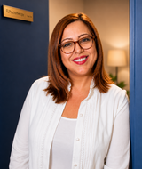 Book an Appointment with Mahshid Kakhki at Feel Life Psychotherapy
