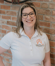 Book an Appointment with Dr. Jacquelyn Nicholls for Chiropractic
