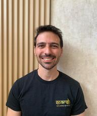 Book an Appointment with Roberto Pereira Leite Junior for Registered Massage Therapy