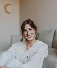 Book an Appointment with Laura Laracy for Counselling