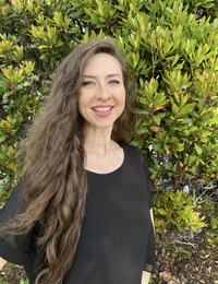 Dr. Chelsea Mackovic N.D.