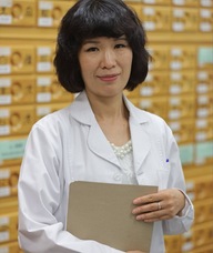 Book an Appointment with Yanling Mo for Acupuncture
