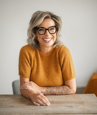 Book an Appointment with Dana Thompson for Psychotherapy