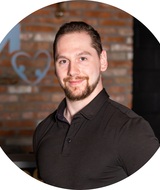 Book an Appointment with Cole Iantorno at Westwood Plateau Momentum Therapeutics Health Care Clinic