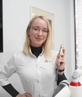 Book an Appointment with Weronika Chac at Yorkville