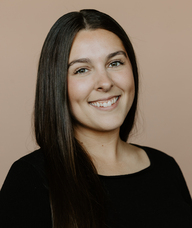 Book an Appointment with Dr. Vanessa Hyslop for Psychology