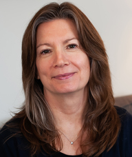 Book an Appointment with Lyana Hoydalo, BSW, RSW, M.Ed, CCC for Therapy and Counselling
