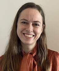 Book an Appointment with Claudia Schmidt for Psychotherapy